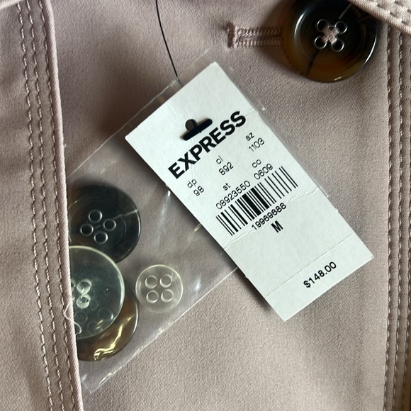 Express Double
Breasted Pink Trench Coat Size M NWT - Picture 5 of 12